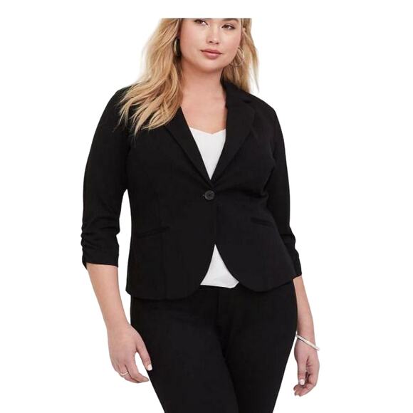 Torrid Studio Soho Premium Ponte Black 2 Button Work Career Blazer Sz 3 - Picture 1 of 6